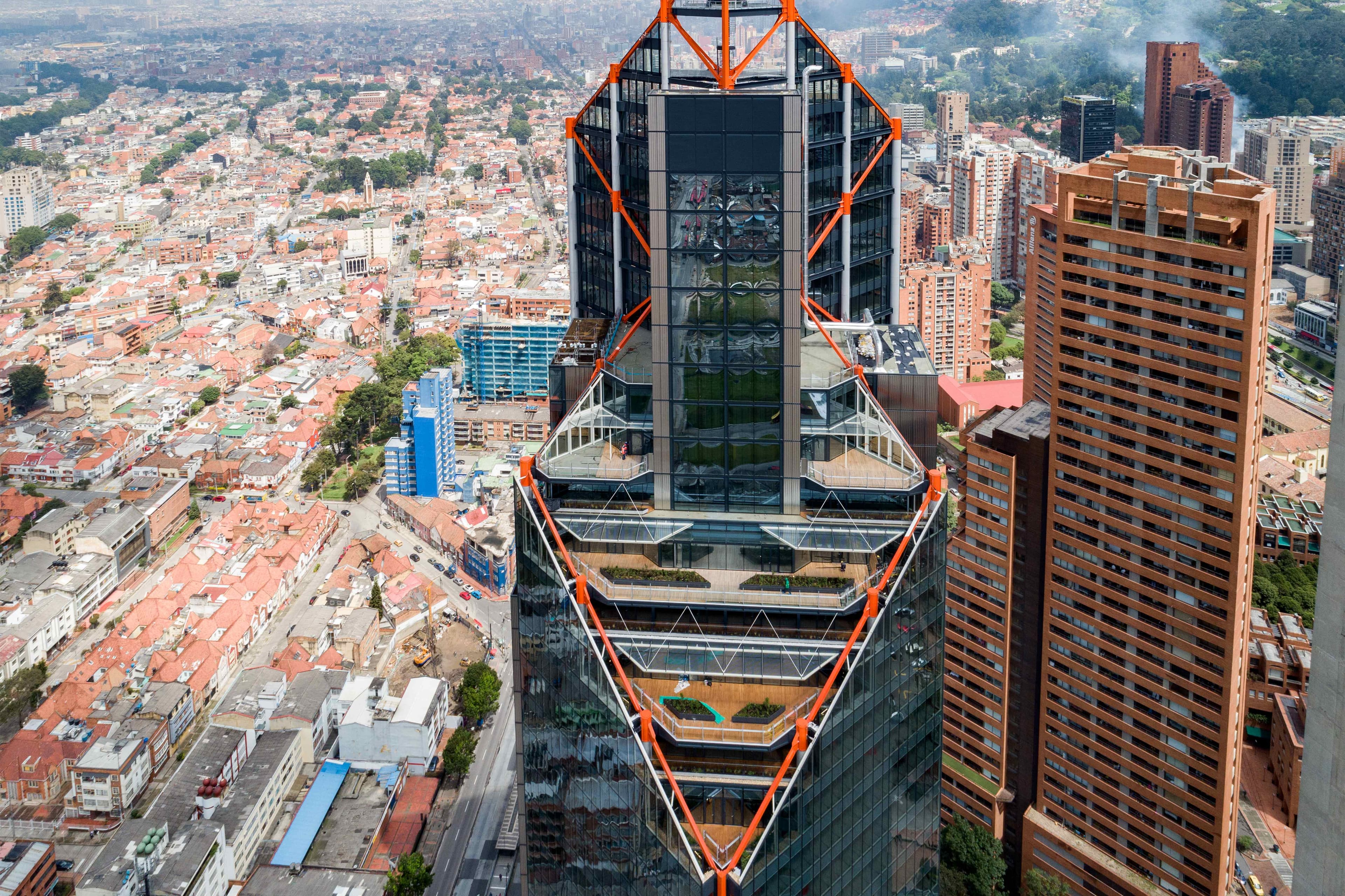 Fotografía aérea industrial y arquitectónica en Colombia — Foto Rudolf